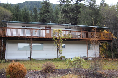 zimovia hwy,Wrangell,Alaska 99929,4 Bedrooms Bedrooms,2 BathroomsBathrooms,Single Family Home,zimovia hwy,1120