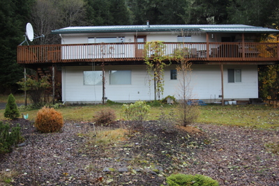 zimovia hwy,Wrangell,Alaska 99929,4 Bedrooms Bedrooms,2 BathroomsBathrooms,Single Family Home,zimovia hwy,1120