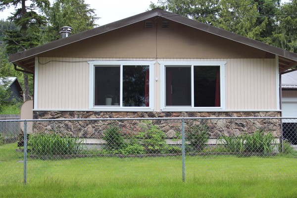 815 Zimovia Ave, Wrangell, Alaska 99929, 3 Bedrooms Bedrooms, ,2 BathroomsBathrooms,Single Family Home,Sold Listings,Zimovia Ave,1164