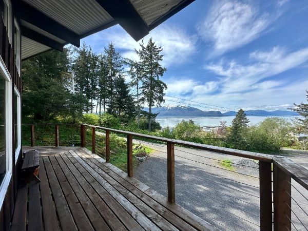 105 Park Ave, Wrangell, Alaska 99929, 3 Bedrooms Bedrooms, ,2 BathroomsBathrooms,Single Family Home,Sold Listings,Park Ave,1206