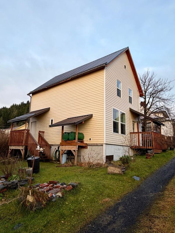 109 Fort Street, Wrangell, Alaska 99929, 3 Bedrooms Bedrooms, ,1 BathroomBathrooms,Single Family Home,Homes,Fort Street,1232