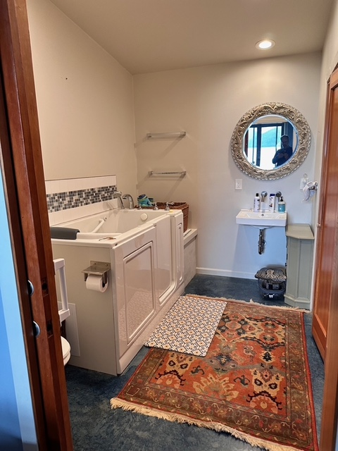 11.2 Zimovia Hwy, Wrangell, Alaska 99929, 2 Bedrooms Bedrooms, ,2 BathroomsBathrooms,Single Family Home,Homes,Zimovia Hwy,1233