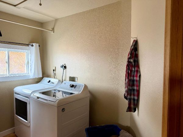 120 Reid, Wrangell, Alaska 99929, 4 Bedrooms Bedrooms, ,3 BathroomsBathrooms,Single Family Home,Homes,Reid,1236