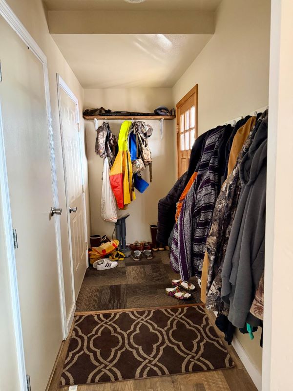 120 Reid, Wrangell, Alaska 99929, 4 Bedrooms Bedrooms, ,3 BathroomsBathrooms,Single Family Home,Homes,Reid,1236