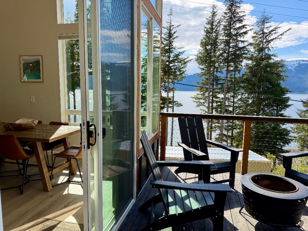 8 1/2 Zimovia Hwy, Wrangell, Alaska 99929, 2 Bedrooms Bedrooms, ,2 BathroomsBathrooms,Single Family Home,Homes,Zimovia Hwy,1245