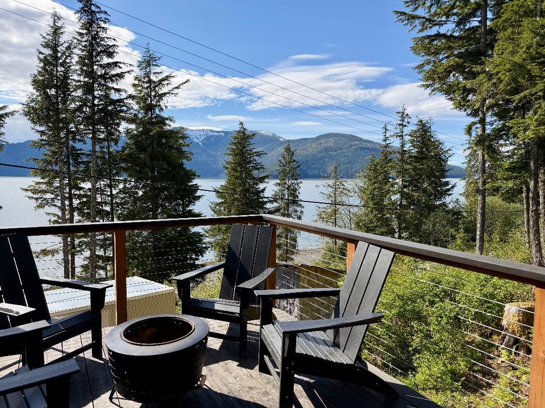 8 1/2 Zimovia Hwy, Wrangell, Alaska 99929, 2 Bedrooms Bedrooms, ,2 BathroomsBathrooms,Single Family Home,Homes,Zimovia Hwy,1245