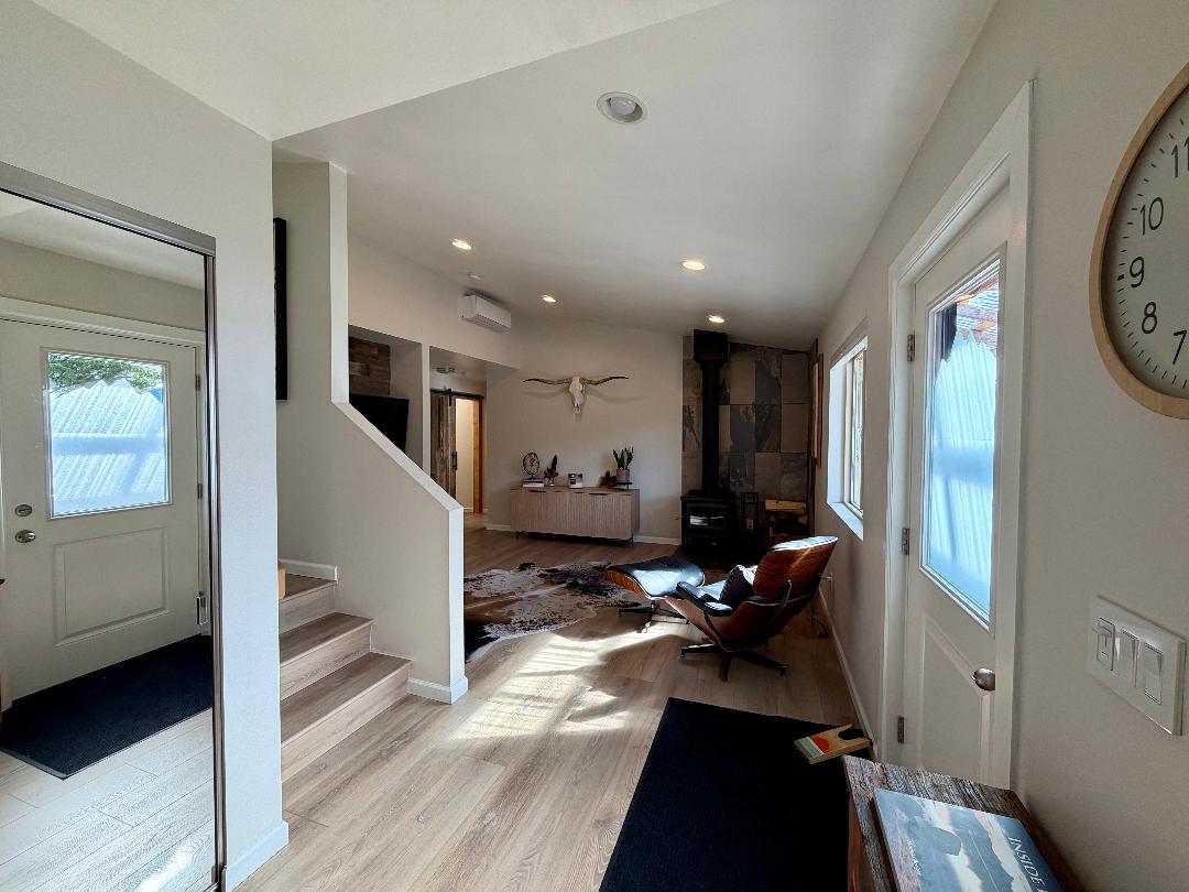 8 1/2 Zimovia Hwy, Wrangell, Alaska 99929, 2 Bedrooms Bedrooms, ,2 BathroomsBathrooms,Single Family Home,Homes,Zimovia Hwy,1245