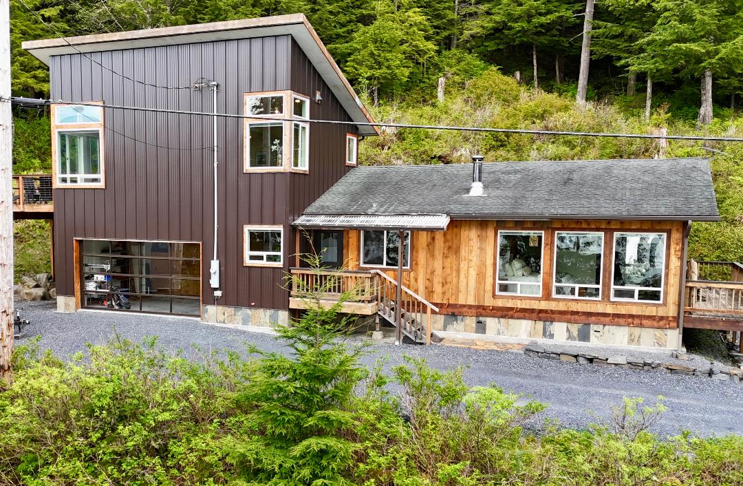 8 1/2 Zimovia Hwy, Wrangell, Alaska 99929, 2 Bedrooms Bedrooms, ,2 BathroomsBathrooms,Single Family Home,Homes,Zimovia Hwy,1245