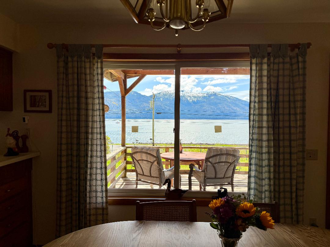 2.9 mile Zimovia Hwy, Wrangell, Alaska 99929, 3 Bedrooms Bedrooms, ,1 BathroomBathrooms,Single Family Home,Homes,Zimovia Hwy,1246