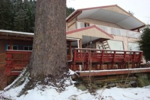 Wrangell,Alaska 99929,6 Bedrooms Bedrooms,6 BathroomsBathrooms,Single Family Home,1083